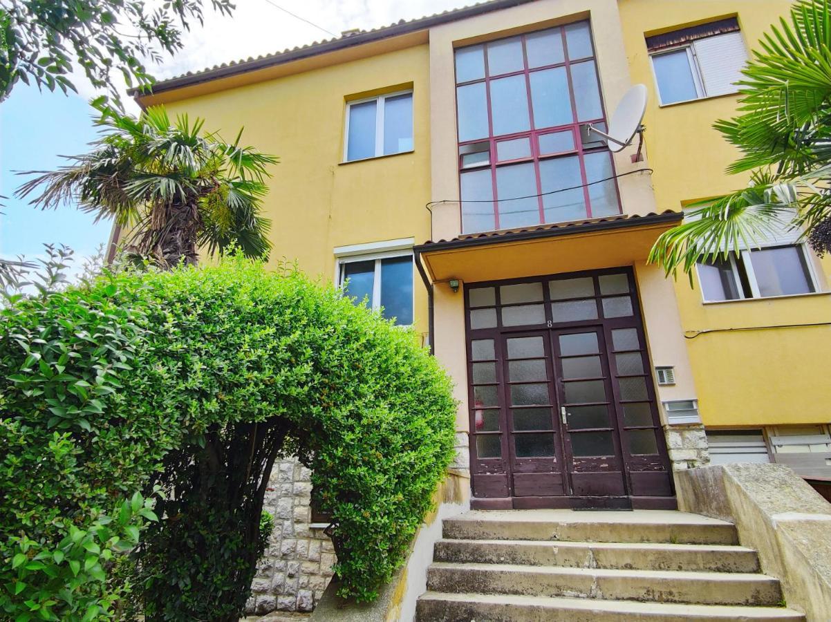 Apartment Leo Umag Extérieur photo